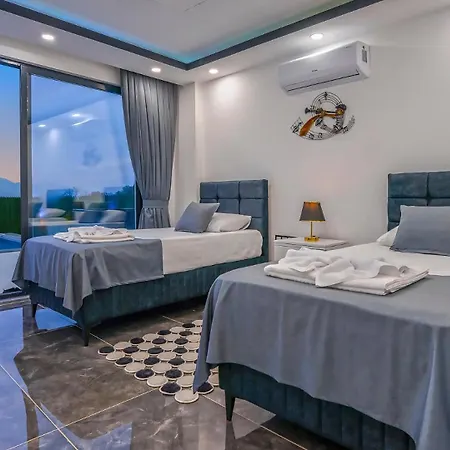 Отель Aydemir 4*